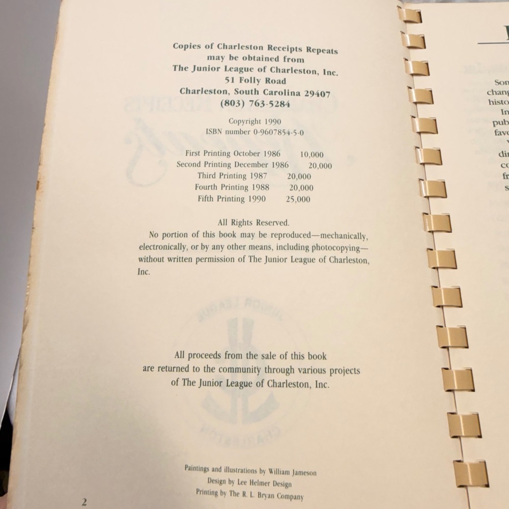 2 Vtg 80's Jr. League Cookbooks Charleston Receipts Repeats & Southern Elegance - Picture 3 of 11